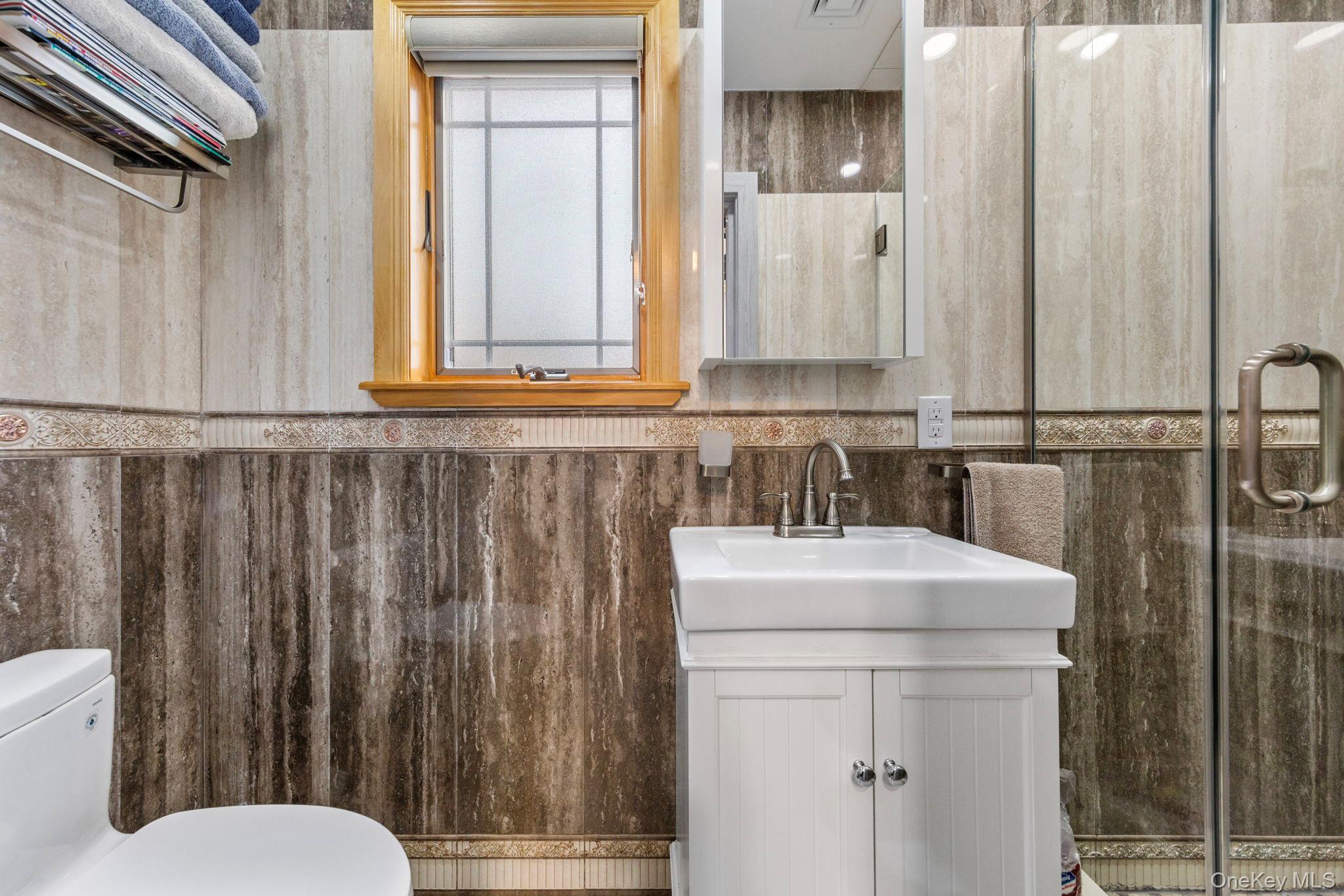 #11 photo, 158-18 77th Avenue, クイーンズ区 Fresh Meadows , NY 11366