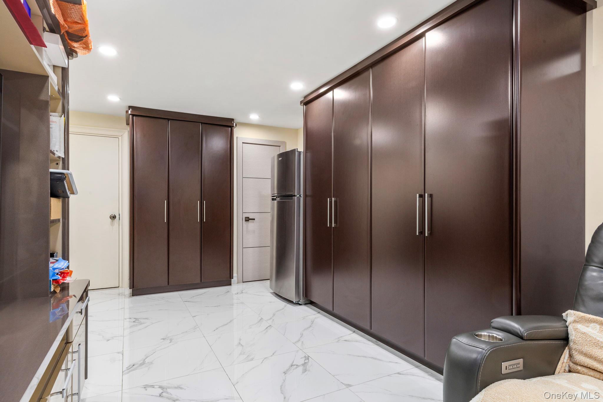 #15 photo, 158-18 77th Avenue, クイーンズ区 Fresh Meadows , NY 11366