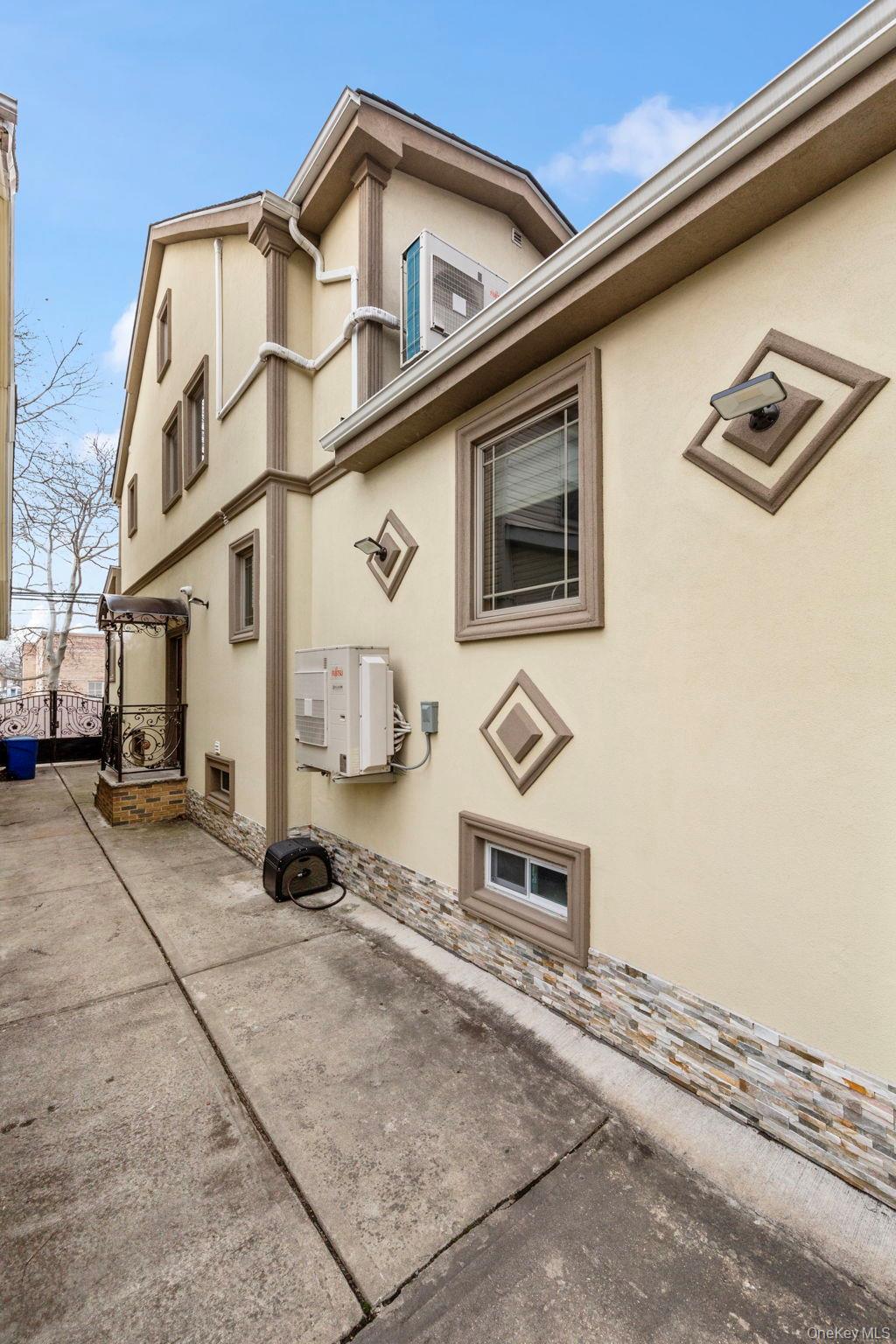 #19 photo, 158-18 77th Avenue, クイーンズ区 Fresh Meadows , NY 11366