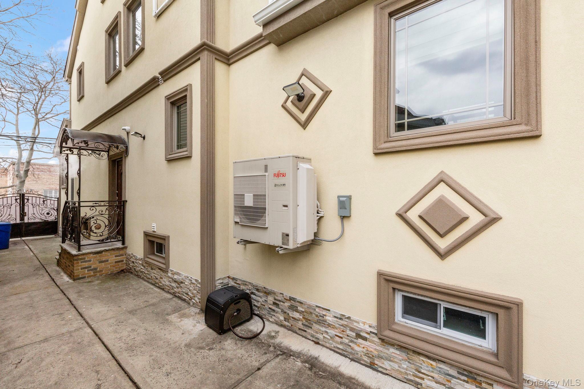 #20 photo, 158-18 77th Avenue, クイーンズ区 Fresh Meadows , NY 11366