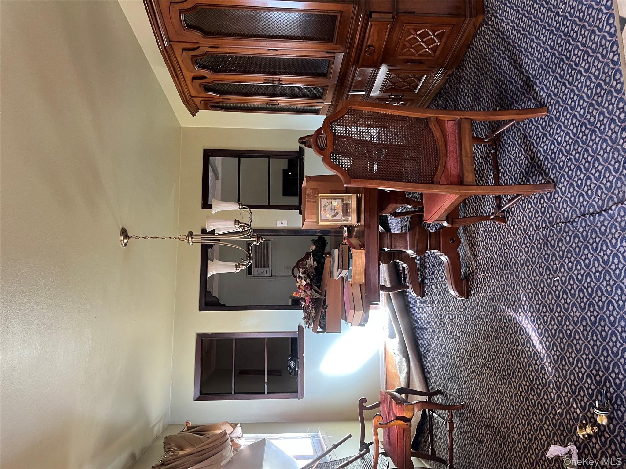 #5 photo, 233 W 12th Street, サフォーク郡 Babylon , NY 11729