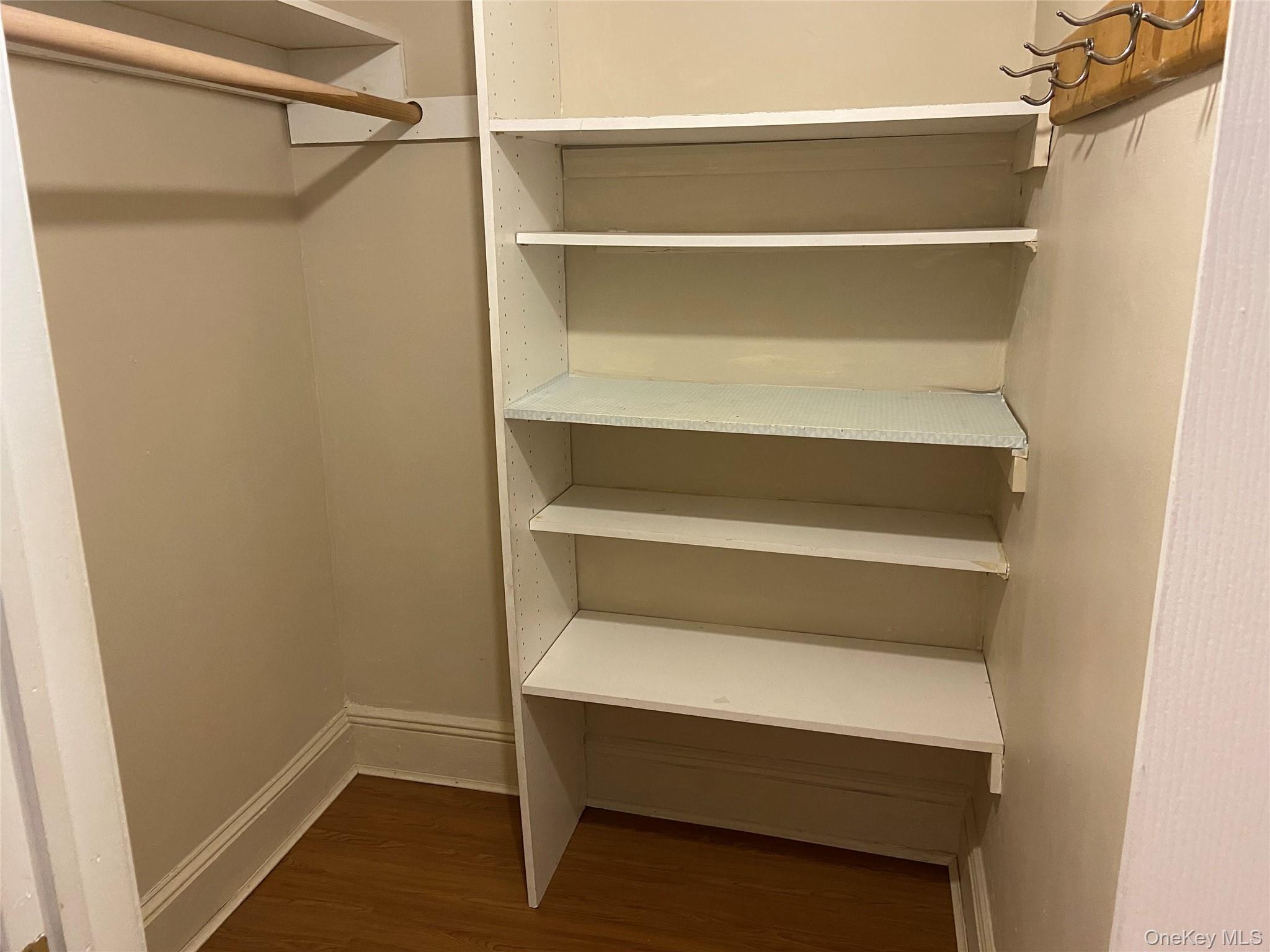 #8 photo, 9029 139th Street, クイーンズ区 Jamaica , NY 11435