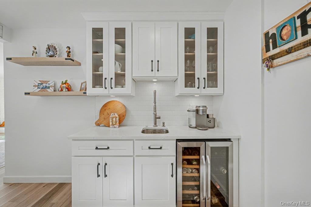 #16 photo, 12 Pheasant Drive, Commack , NY 11725