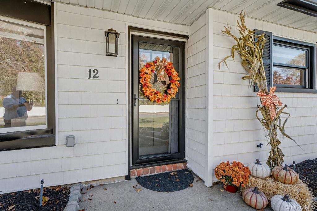 #4 photo, 12 Pheasant Drive, Commack , NY 11725