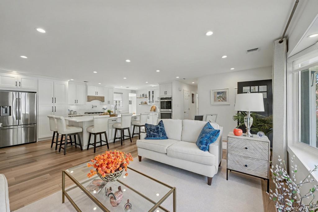 #9 photo, 12 Pheasant Drive, Commack , NY 11725