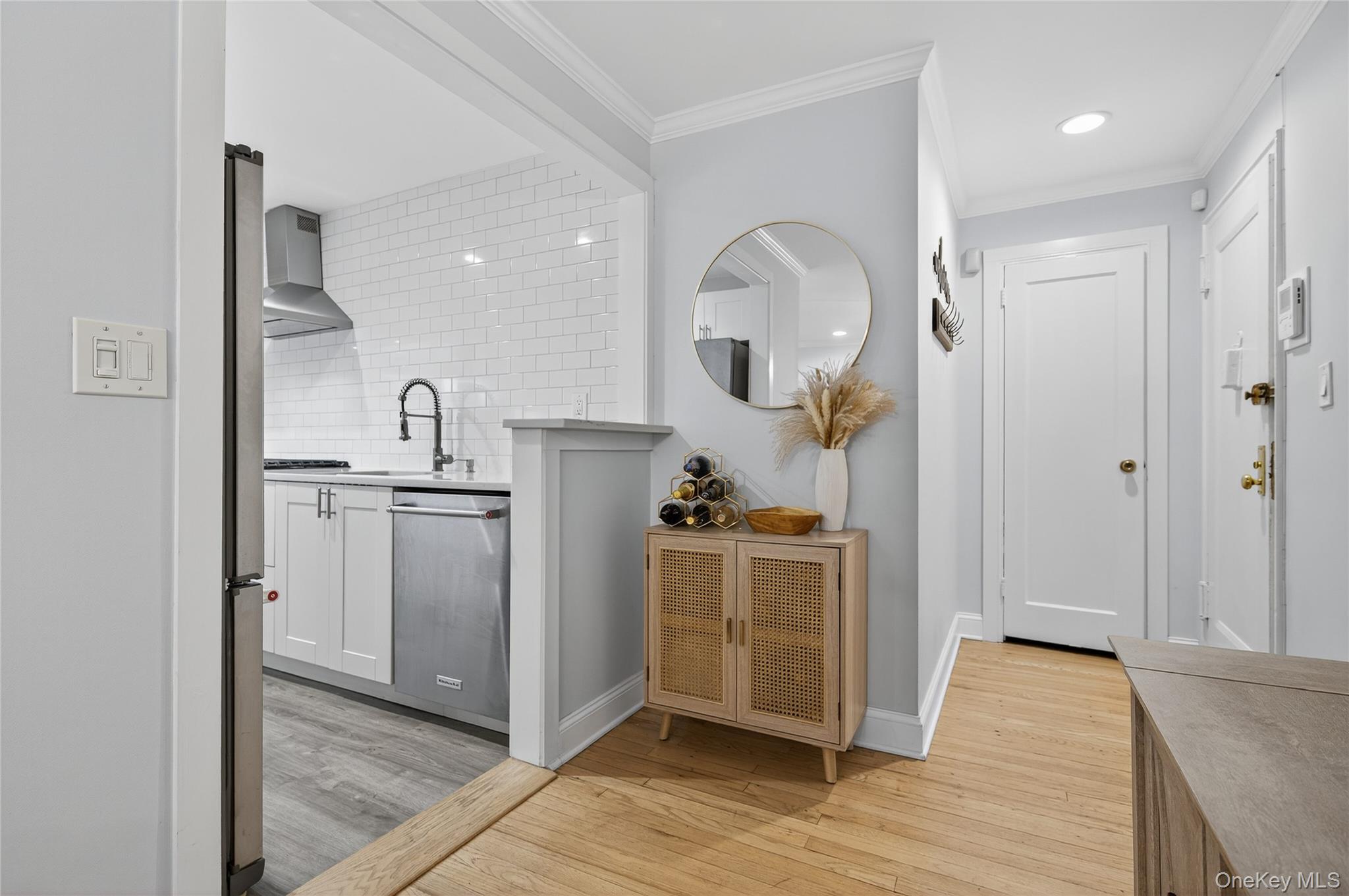 #5 photo, 8 Terrace Circle, ナッソー郡 Great Neck , NY 11021