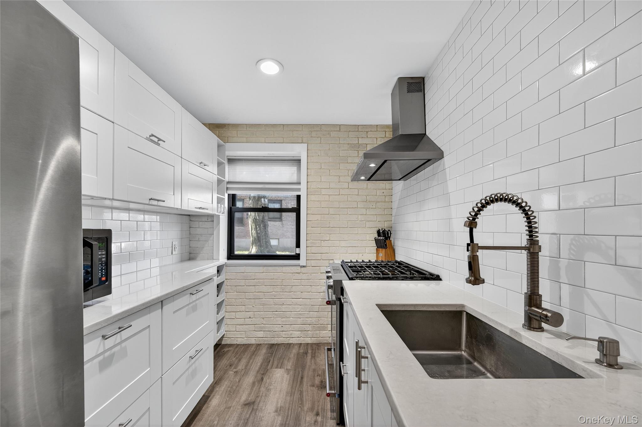 #6 photo, 8 Terrace Circle, ナッソー郡 Great Neck , NY 11021