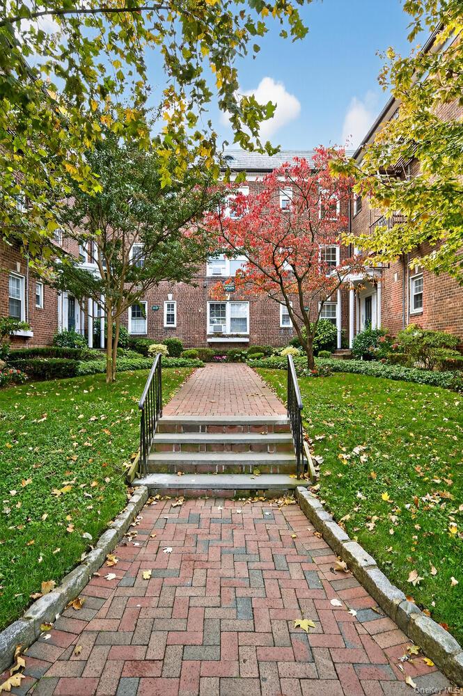 #2 photo, 8 Welwyn Road, ナッソー郡 Great Neck , NY 11021