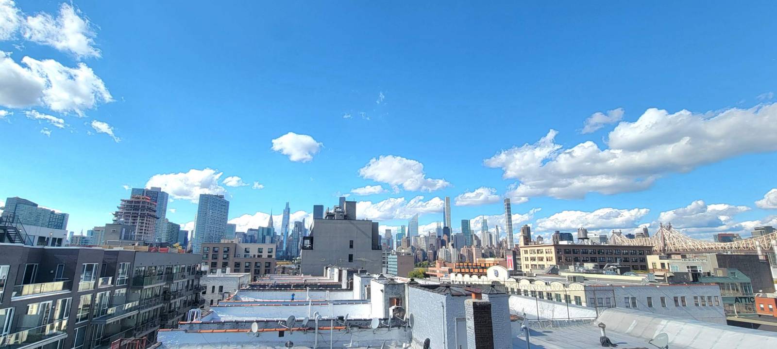 #11 photo, 11-52 44th Drive, クイーンズ区 Long Island City , NY 11101