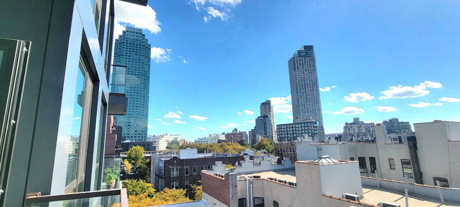 #12 photo, 11-52 44th Drive, クイーンズ区 Long Island City , NY 11101