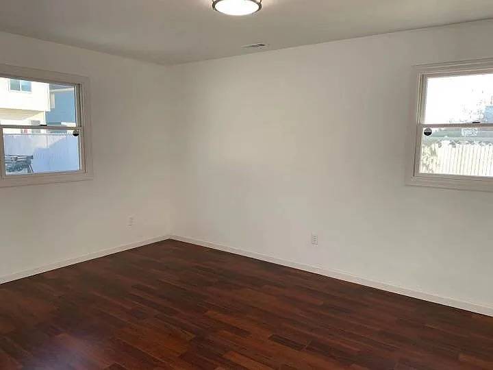 #6 photo, 217 Armstrong Ave, #1F, Staten Island , NY 10308