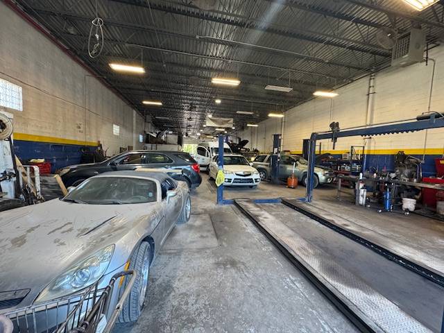 #1 photo, 227 Veterans Rd, スタテンアイランド Staten Island , NY 10309