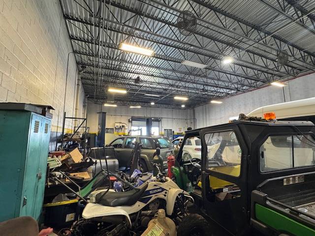 #3 photo, 227 Veterans Rd, スタテンアイランド Staten Island , NY 10309