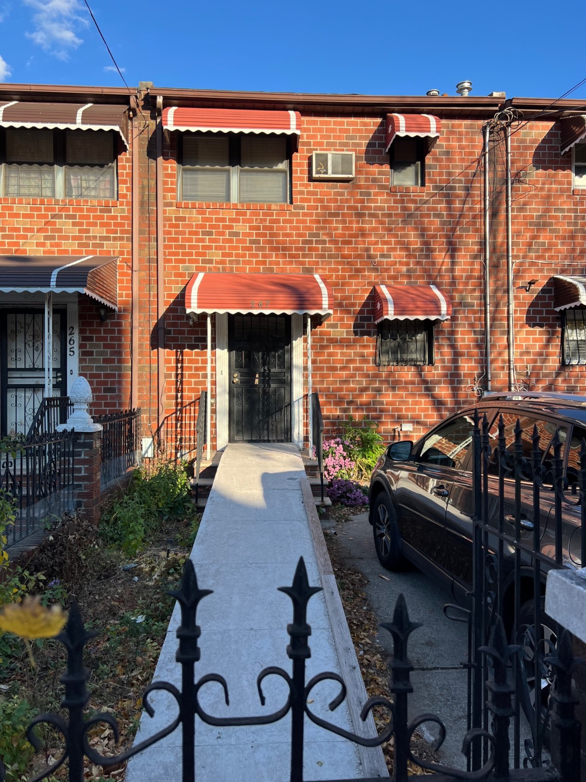 #4 photo, 267 Berriman Street, ब्रुकलीन East New York , NY 11208