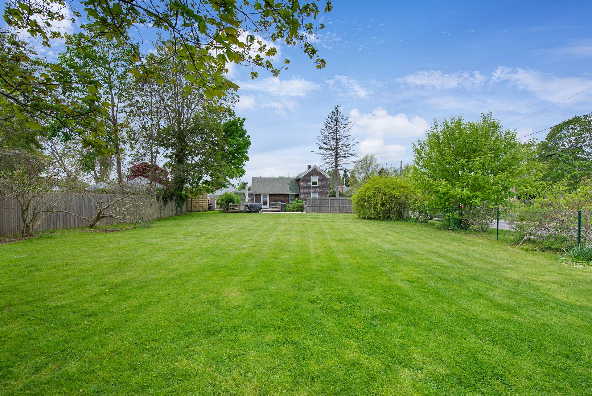 #14 photo, 48 Skinner Street, Southampton , NY 11968