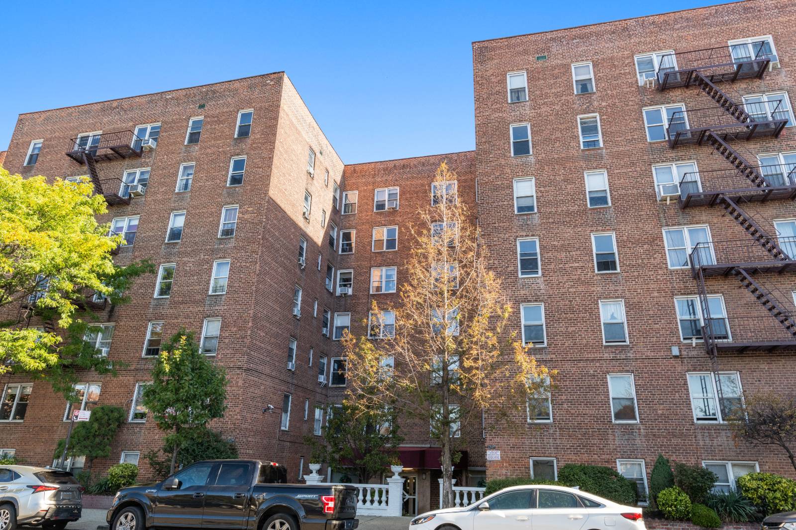 #7 photo, 2525 Nostrand Ave, #2R, ブルックリン区 Midwood , NY 11210