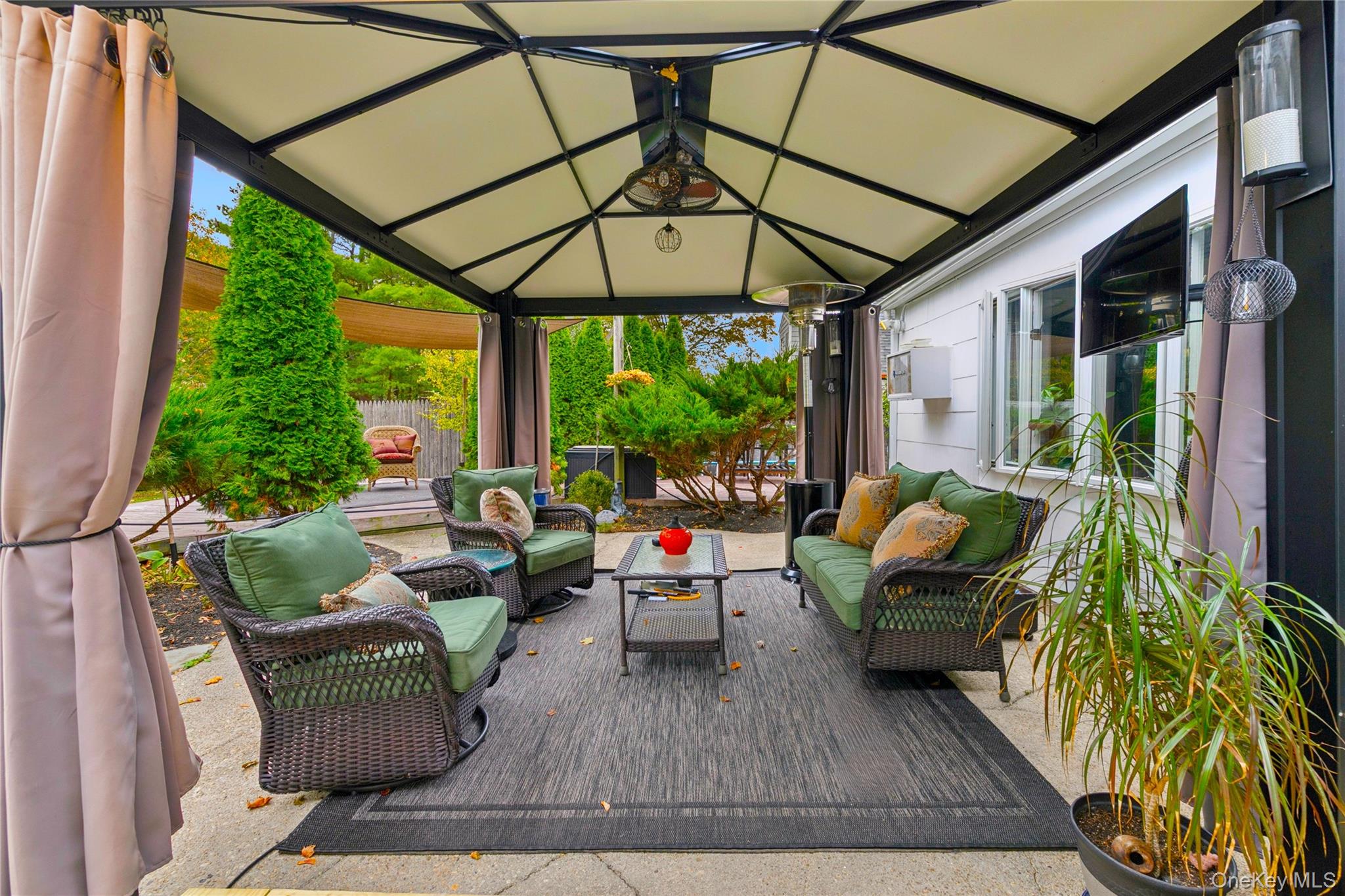 #15 photo, 40 Straw Lane, サフォーク郡 Islandia , NY 11749