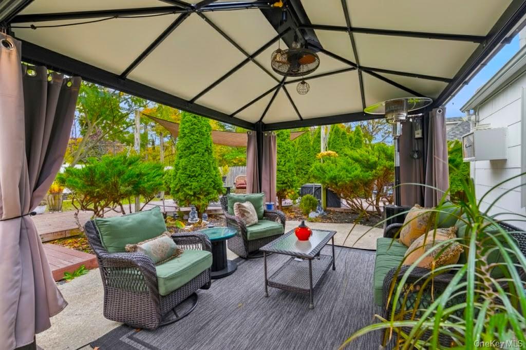 #16 photo, 40 Straw Lane, サフォーク郡 Islandia , NY 11749