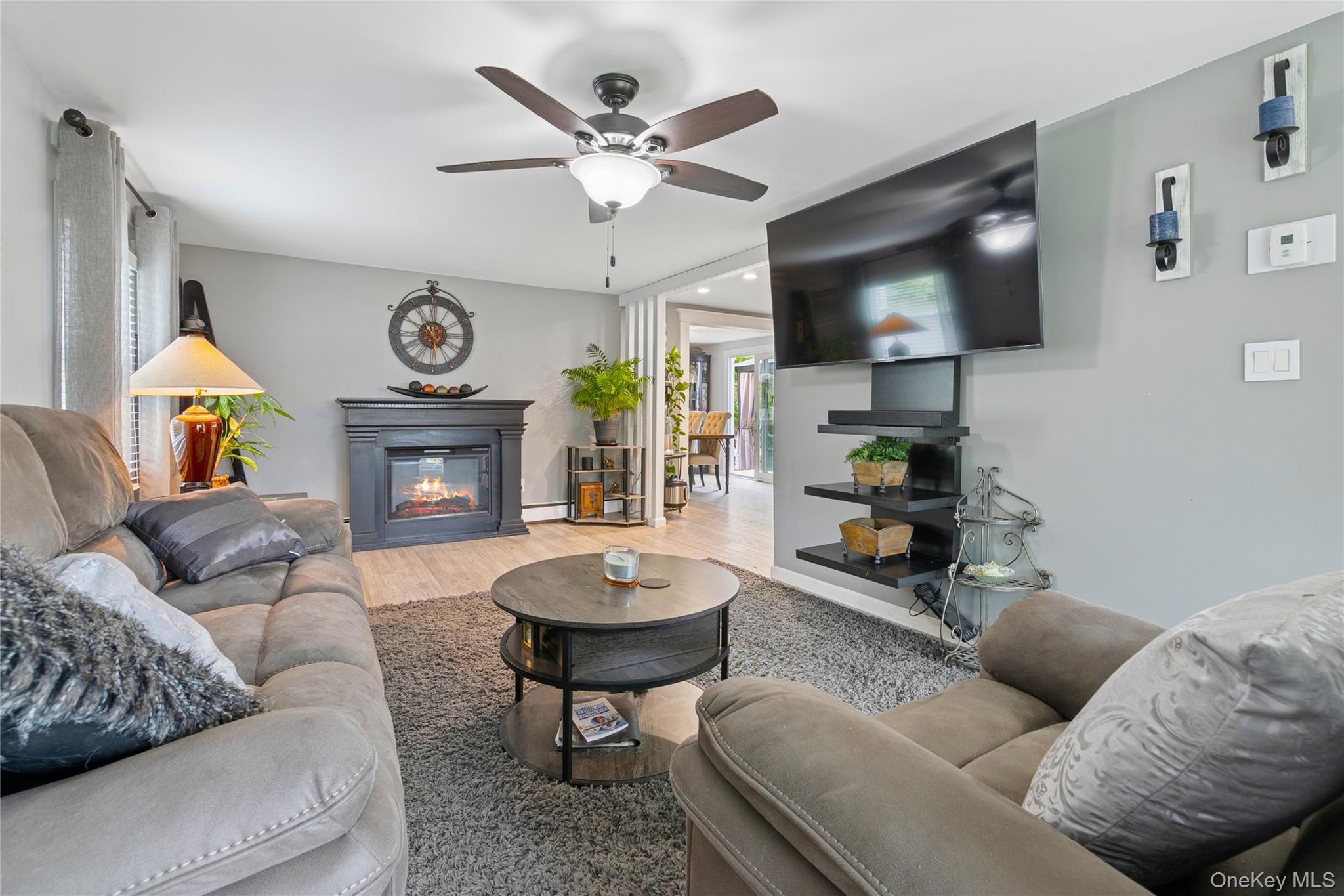 #6 photo, 40 Straw Lane, サフォーク郡 Islandia , NY 11749