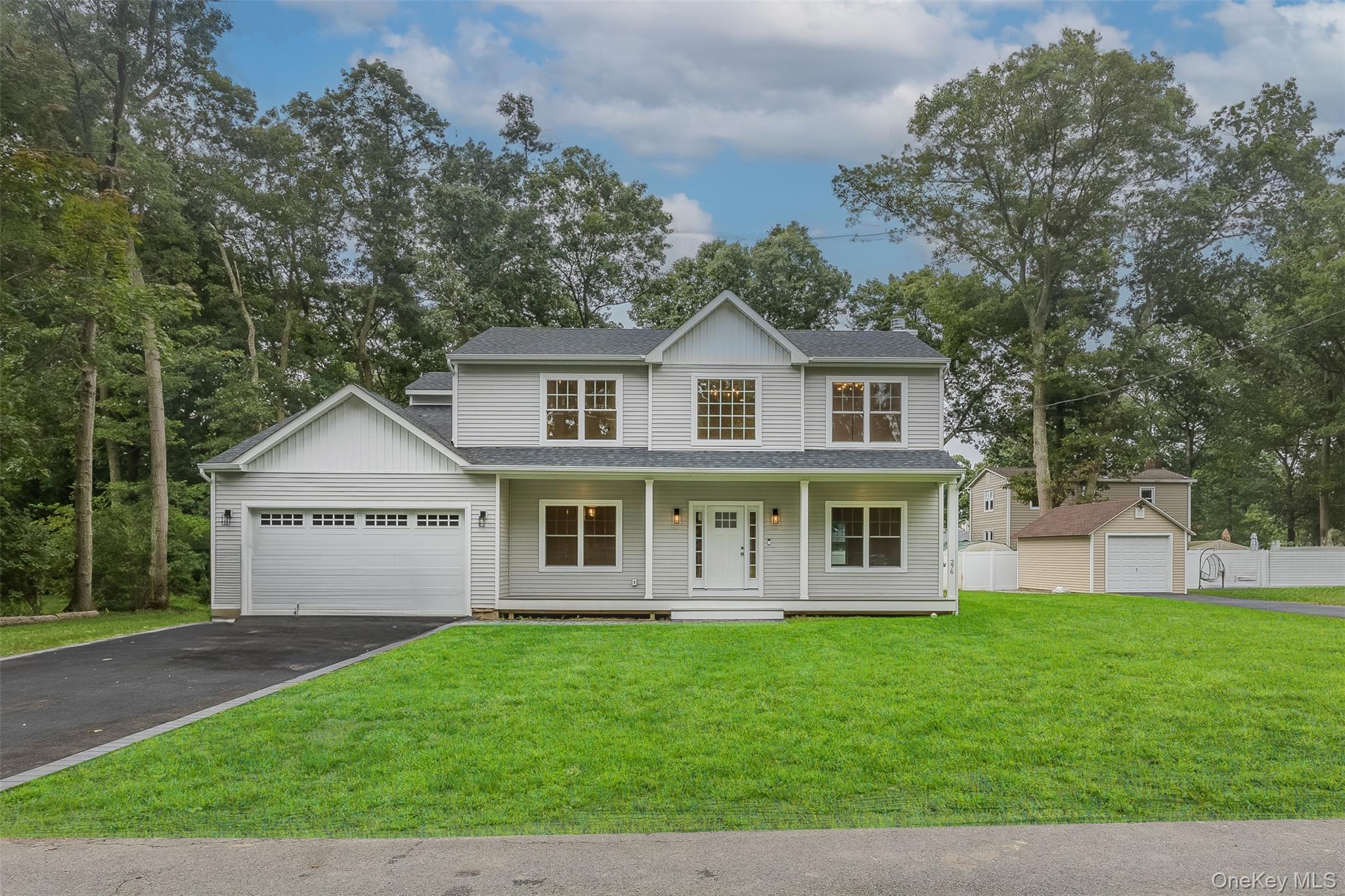 #2 photo, 40 Zenith Road, サフォーク郡 Rocky Point , NY 11778