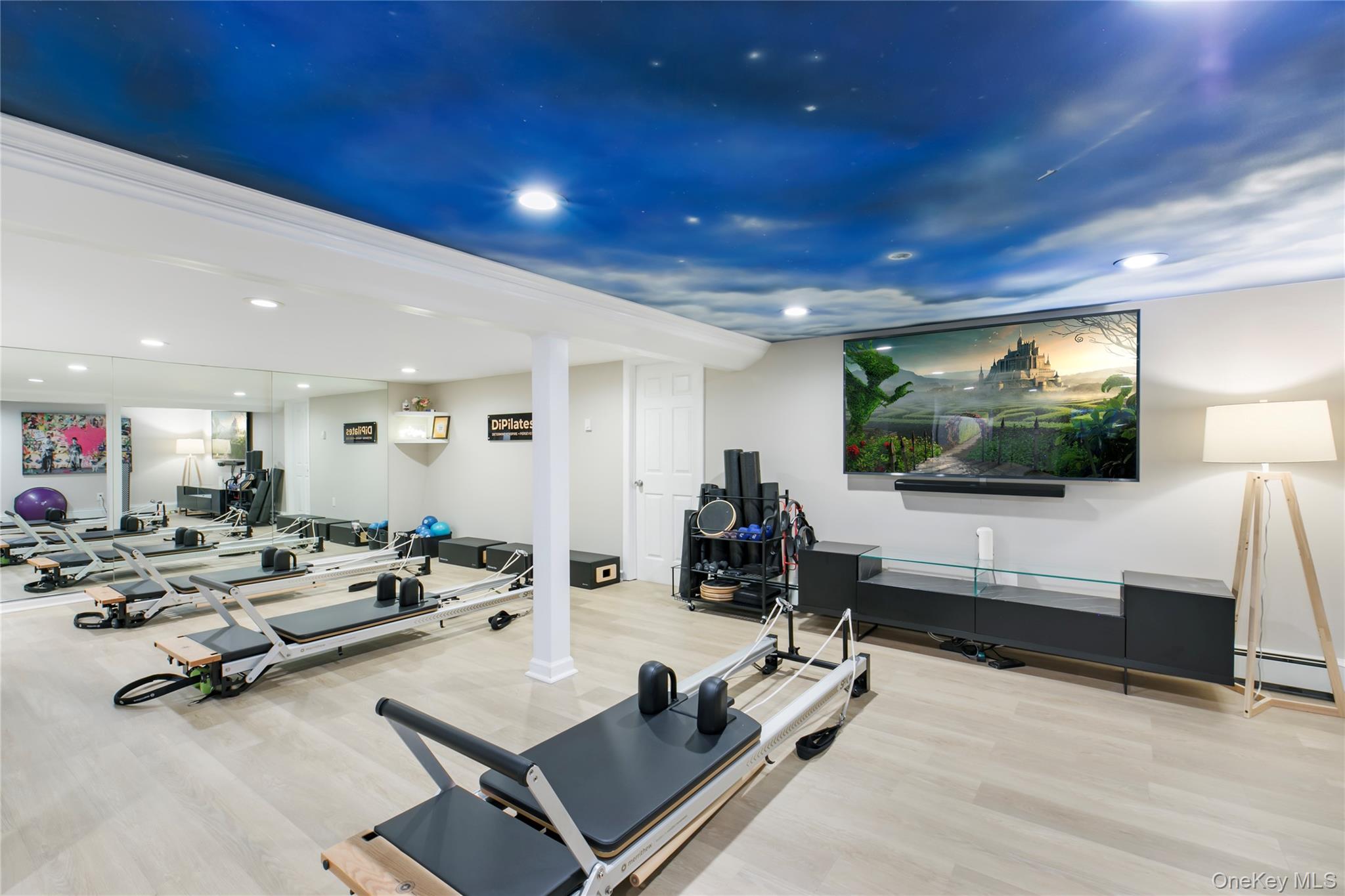 #13 photo, 1945 Byron Road, ナッソー郡 Merrick , NY 11566