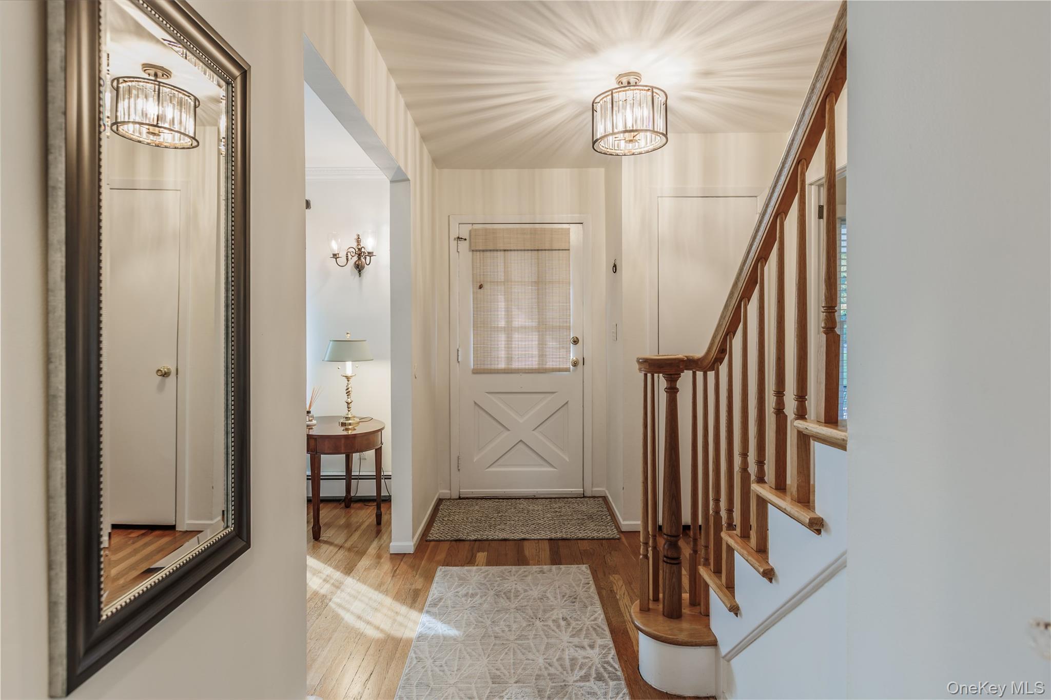 #7 photo, 7 Carriage Lane, サフォーク郡 Setauket , NY 11733