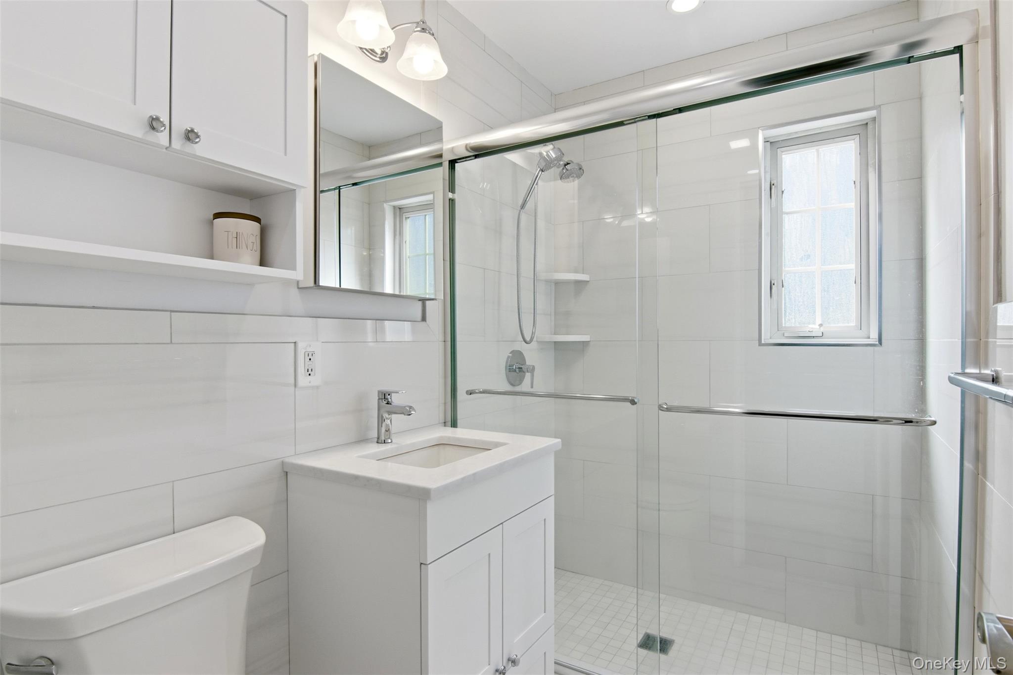 #14 photo, 405 W Main Street, Huntington , NY 11743