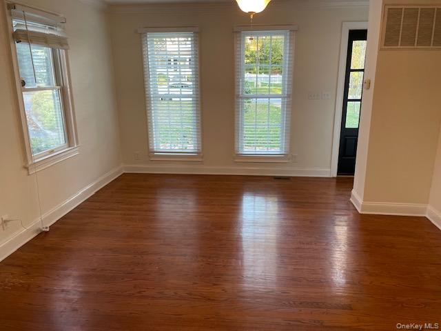 #10 photo, 116 Cambon Avenue, Saint James , NY 11780