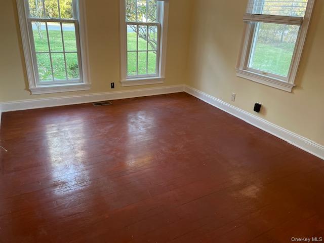 #11 photo, 116 Cambon Avenue, Saint James , NY 11780