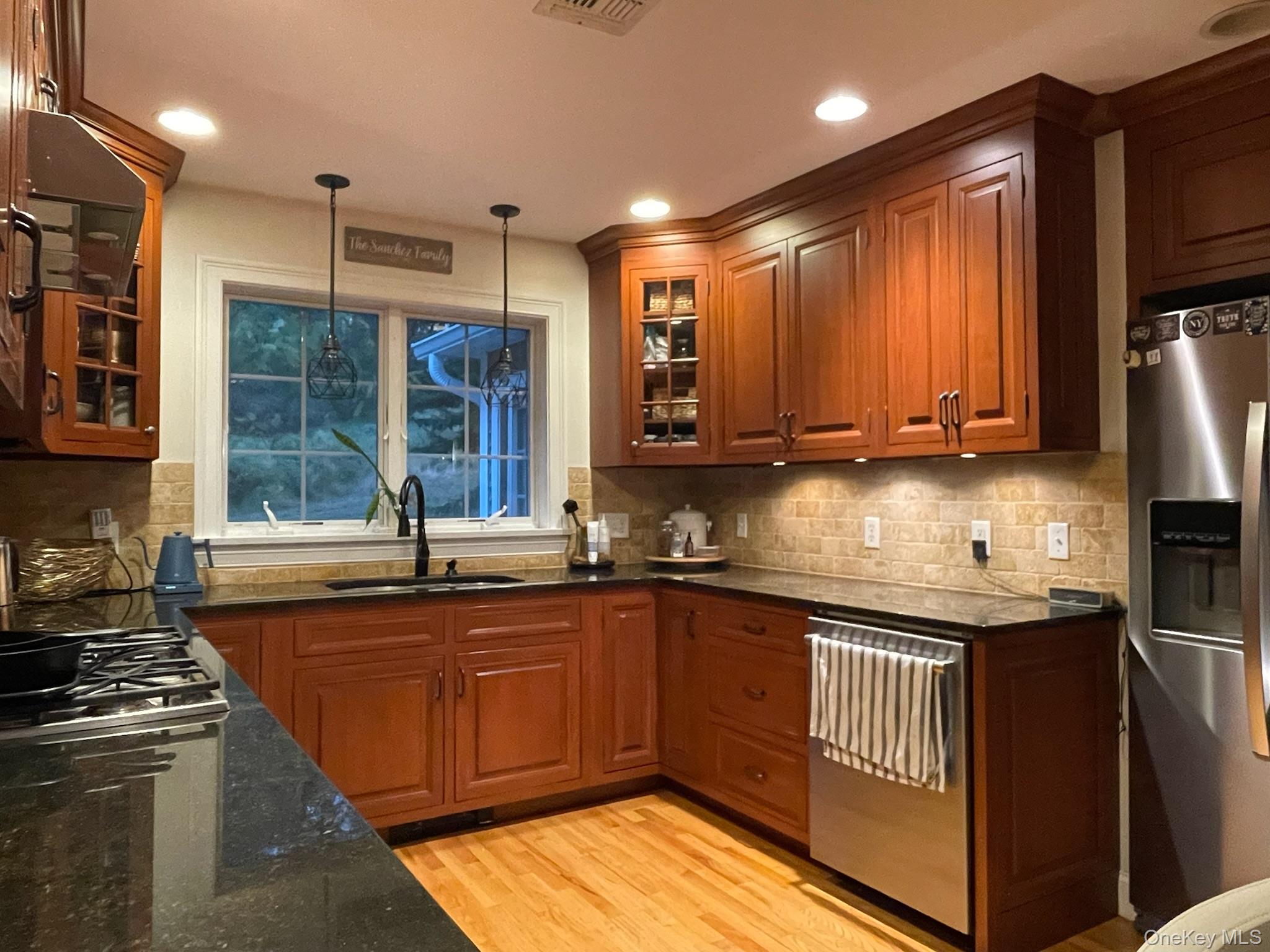 #16 photo, 348 Old Post Road, Marlboro , NY 12542