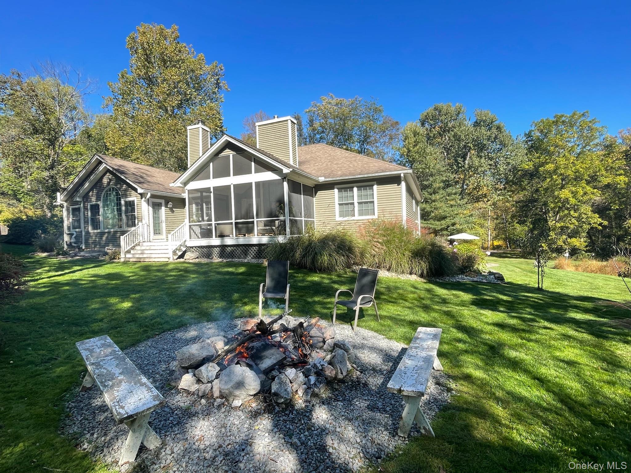 #4 photo, 348 Old Post Road, Marlboro , NY 12542