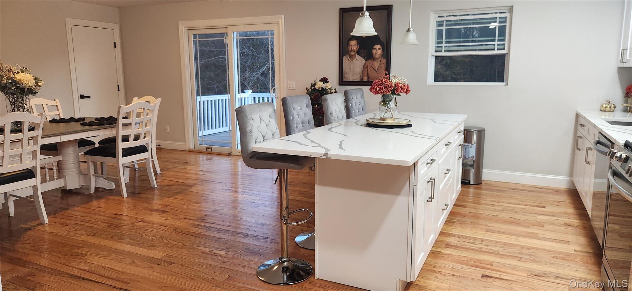 #2 photo, 466 Granny Road, サフォーク郡 Medford , NY 11763