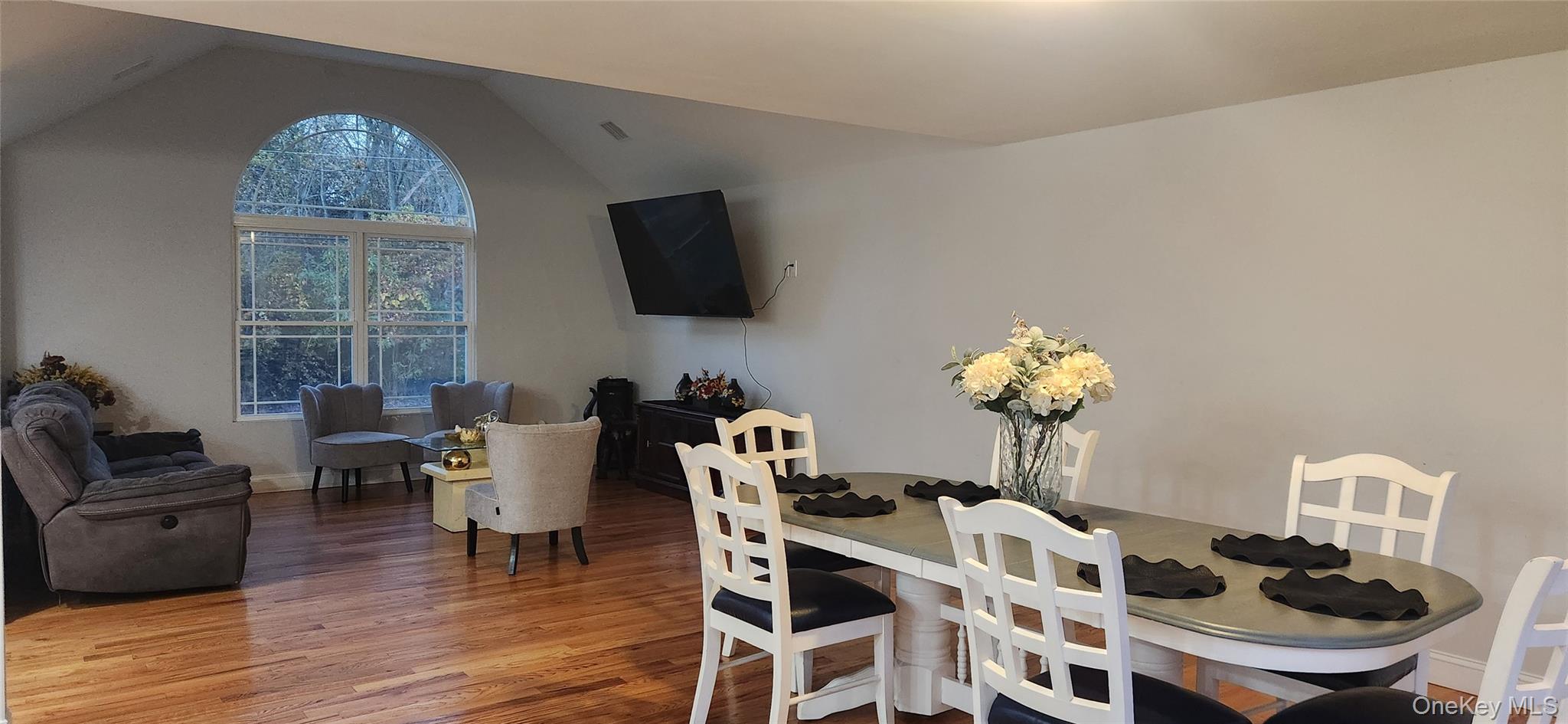 #7 photo, 466 Granny Road, サフォーク郡 Medford , NY 11763