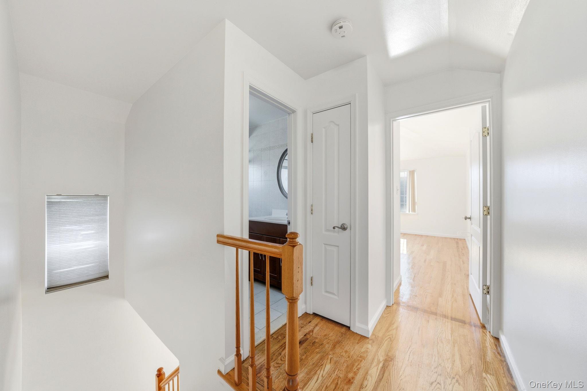 #12 photo, 31 Beresford, Staten Island , NY 10314