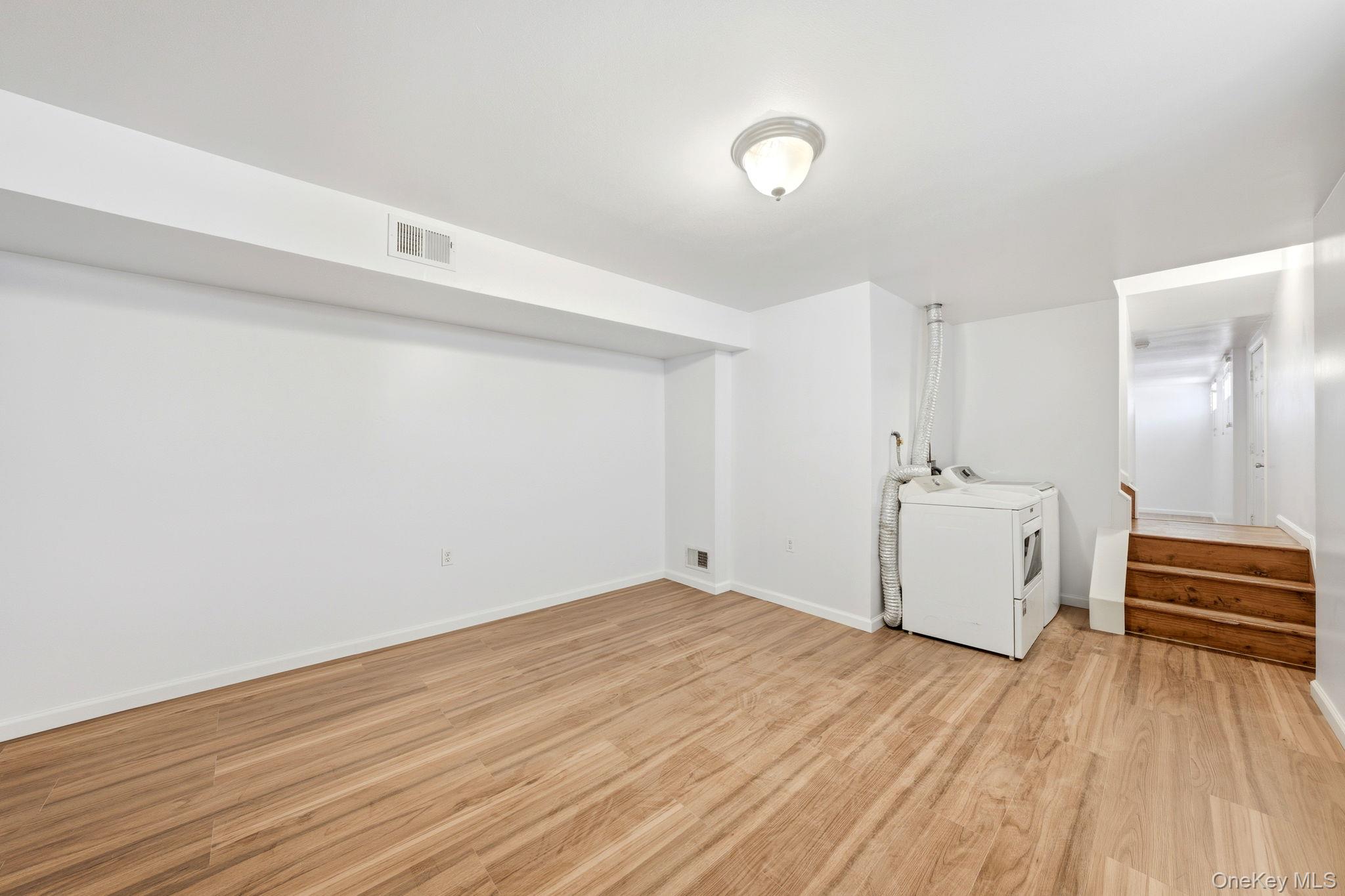 #19 photo, 31 Beresford, Staten Island , NY 10314