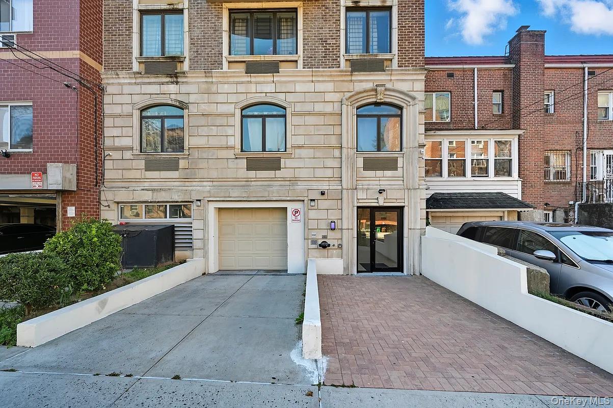 #2 photo, 6464 Wetherole Street, クイーンズ区 Flushing , NY 11374