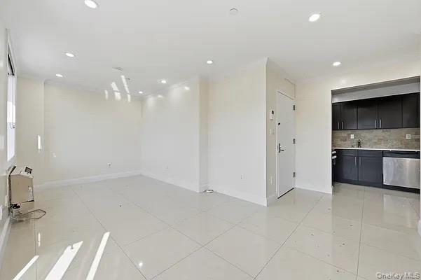 #7 photo, 6464 Wetherole Street, クイーンズ区 Flushing , NY 11374