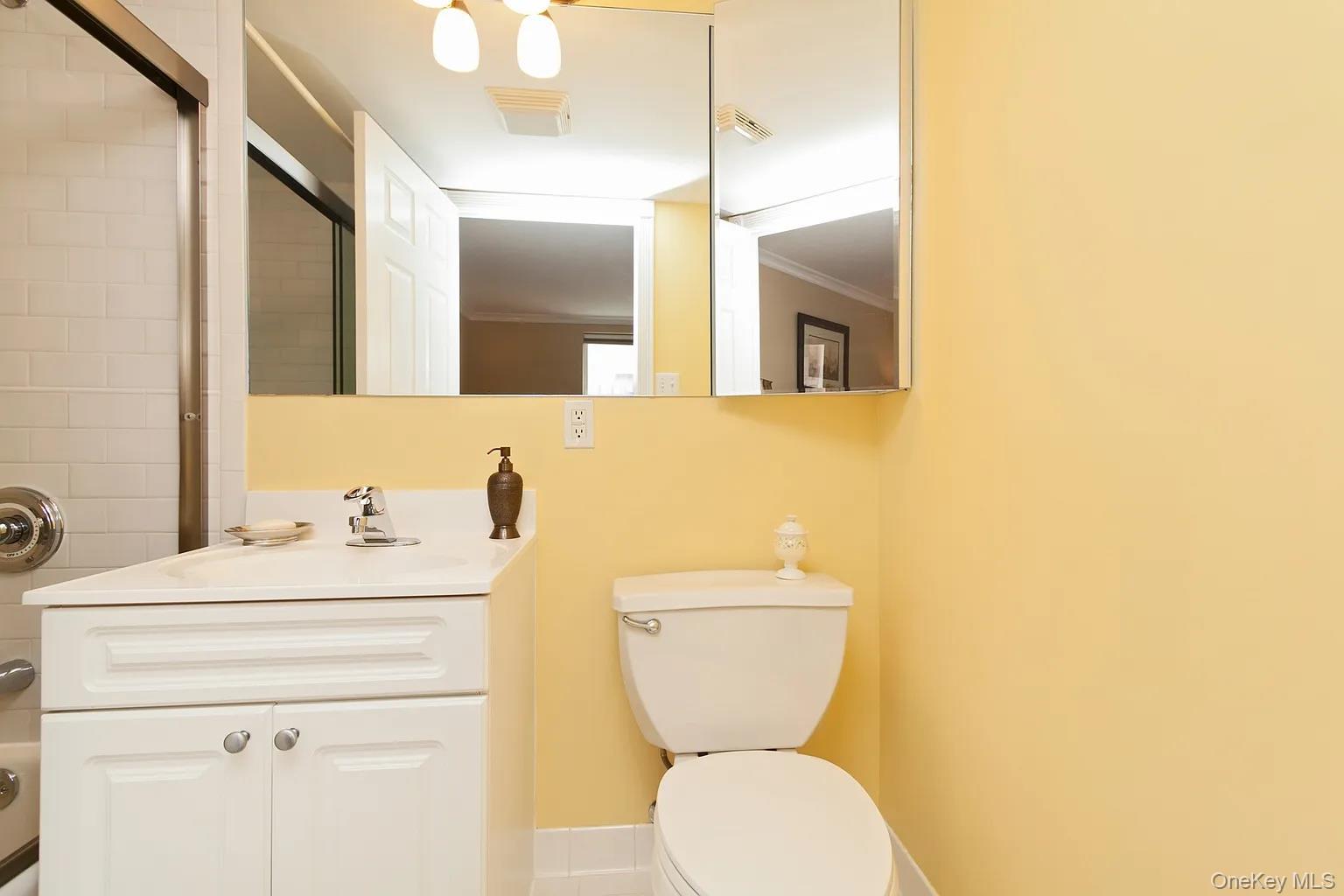 #15 photo, 6902 Narrows Avenue, Brooklyn , NY 11209