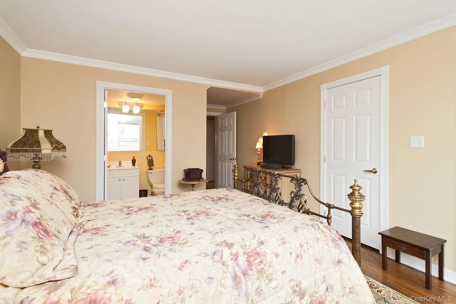 #17 photo, 6902 Narrows Avenue, Brooklyn , NY 11209