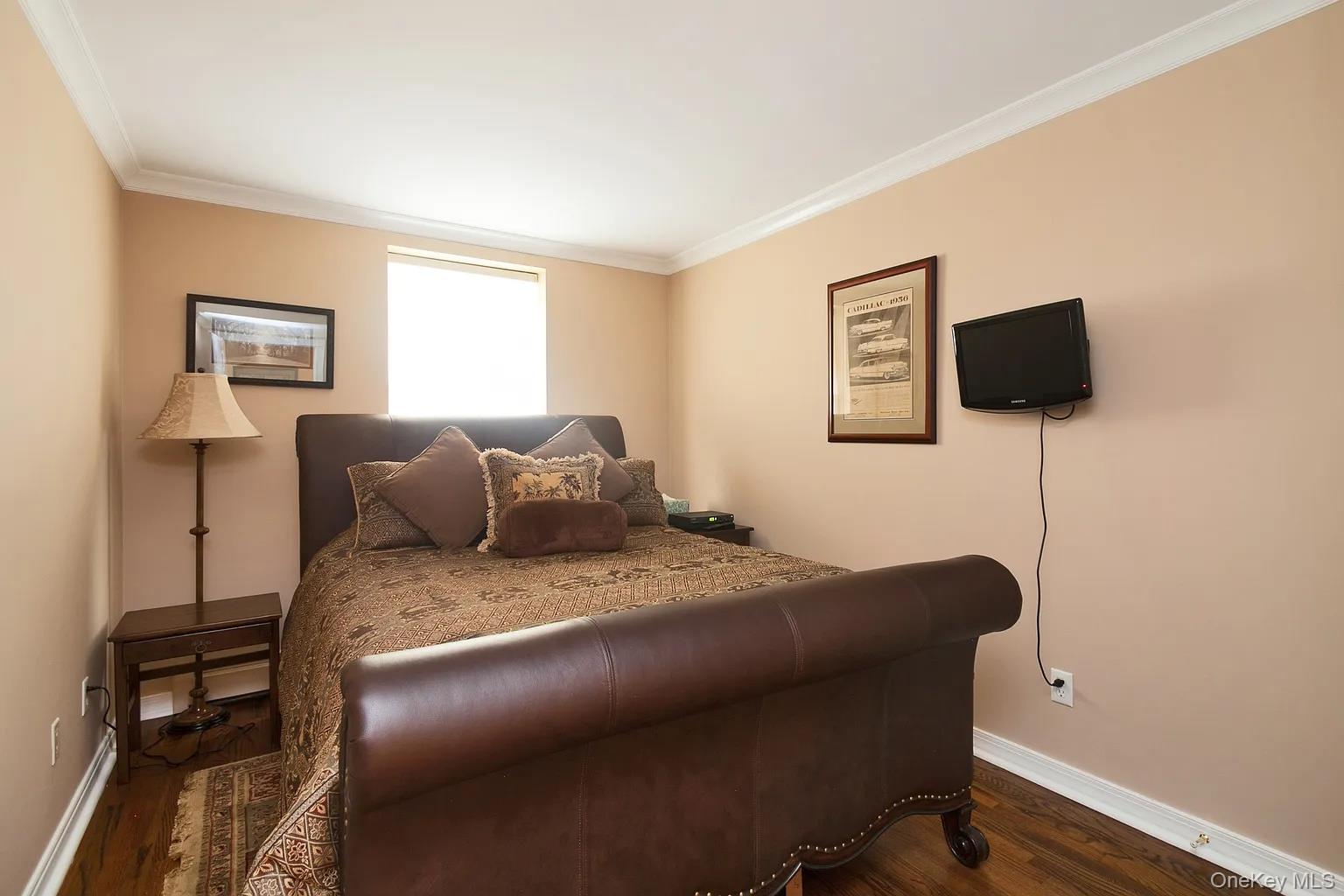 #5 photo, 6902 Narrows Avenue, Brooklyn , NY 11209