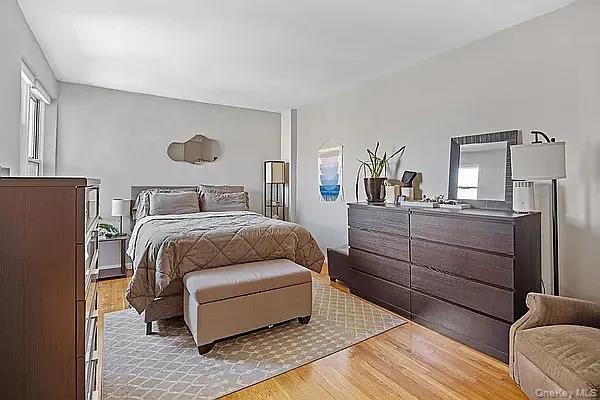 #7 photo, 800 Grand, ブロンクス区 Bronx , NY 10451