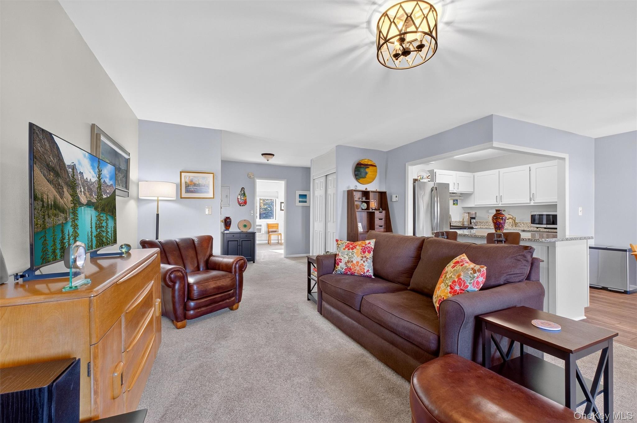 #9 photo, 21 Carnaby Street, Wappingers Falls , NY 12590