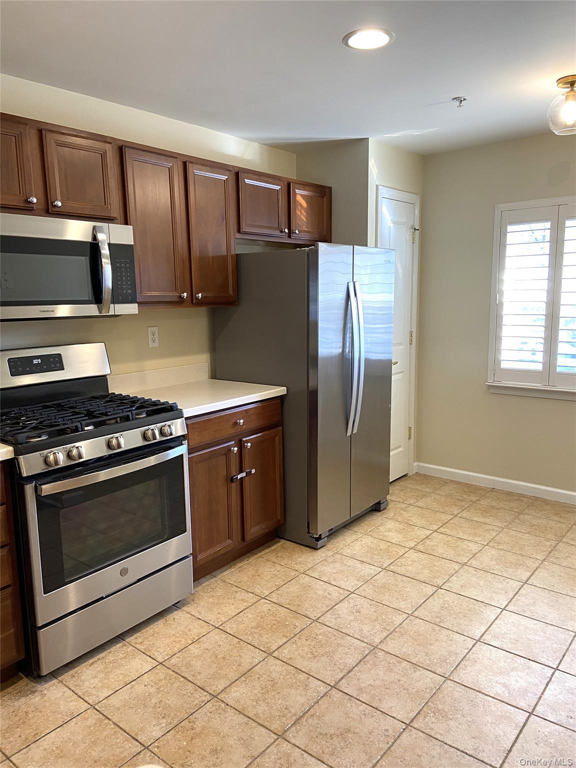 #12 photo, 421 Northview Court, Peekskill , NY 10566