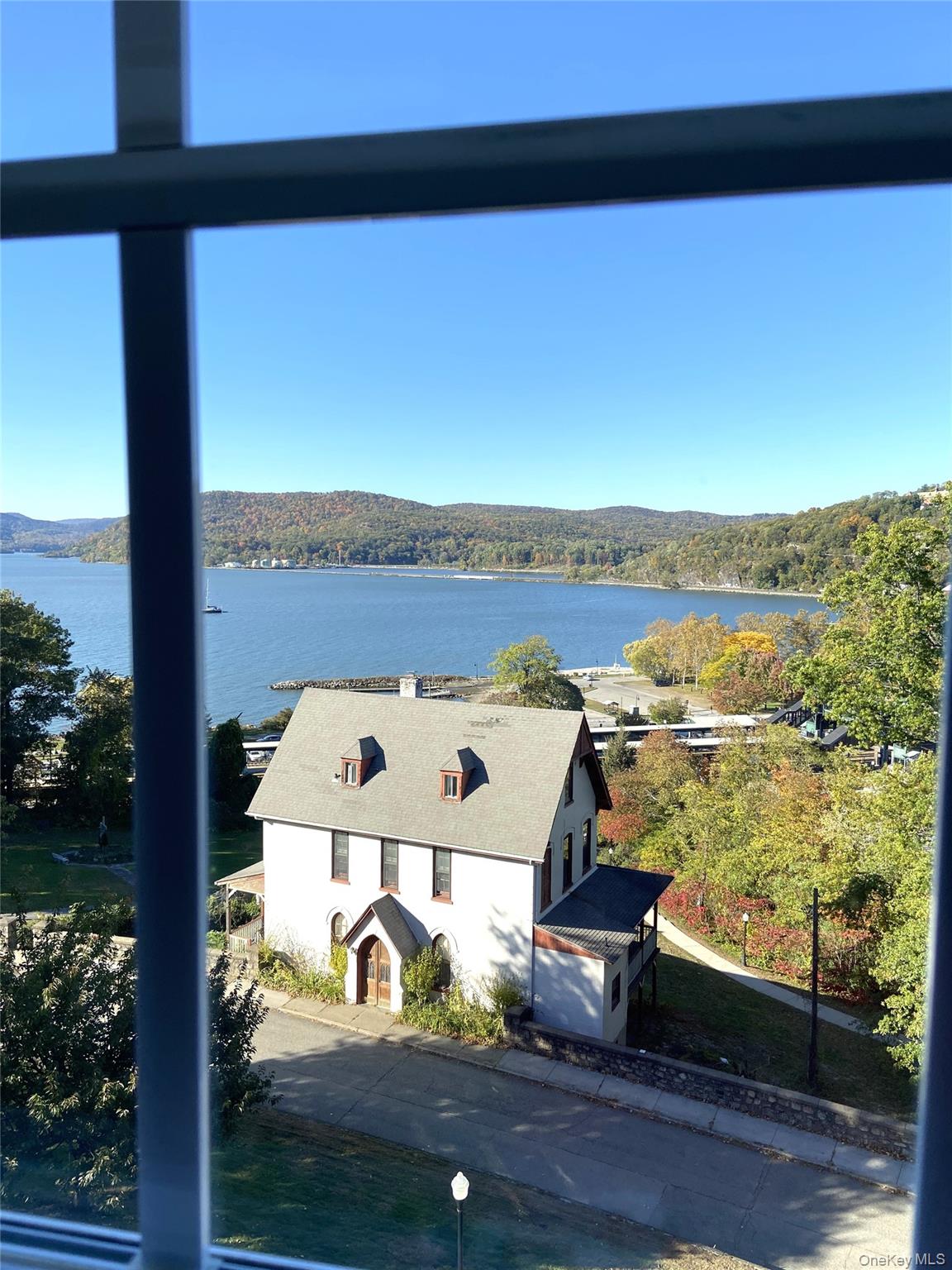 #19 photo, 421 Northview Court, Peekskill , NY 10566