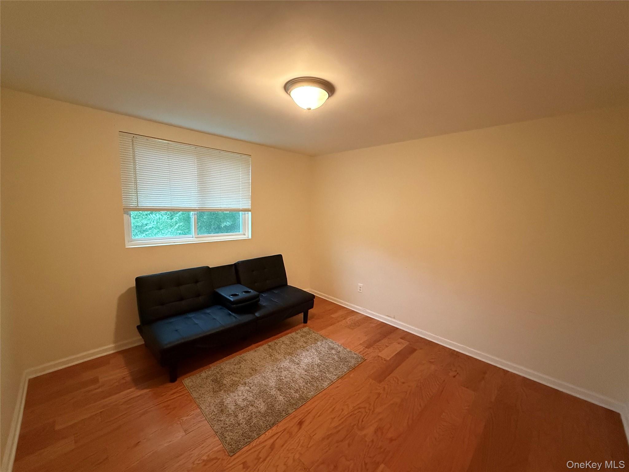 #12 photo, 1001 McIntosh Place, Newburgh , NY 12550