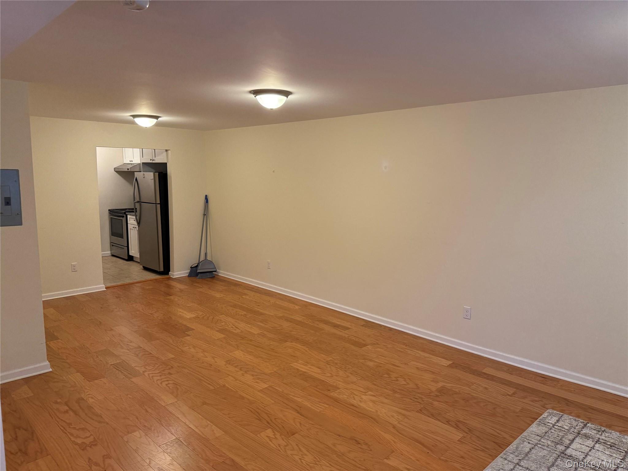 #4 photo, 1001 McIntosh Place, Newburgh , NY 12550