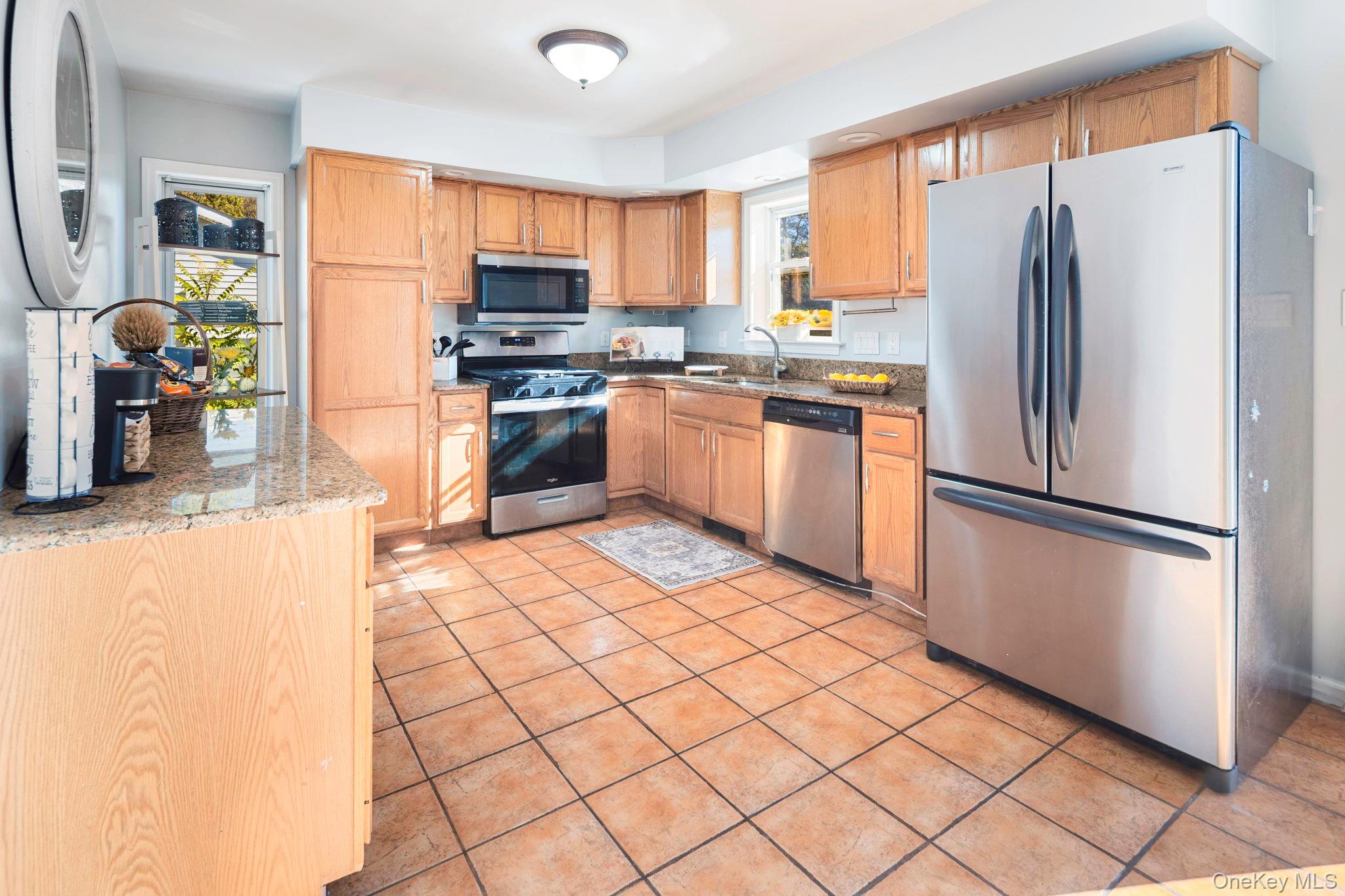 #16 photo, 5 Sabrina Lane, Ossining , NY 10562