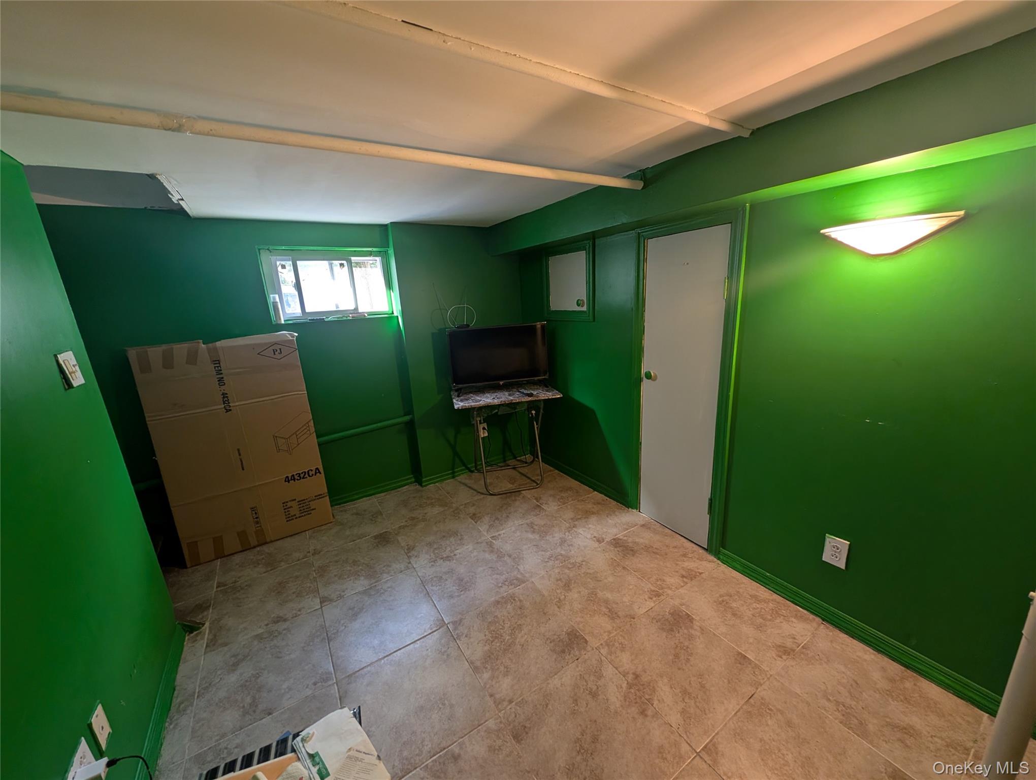 #12 photo, 81 Cochran Place, ナッソー郡 Valley Stream , NY 11581