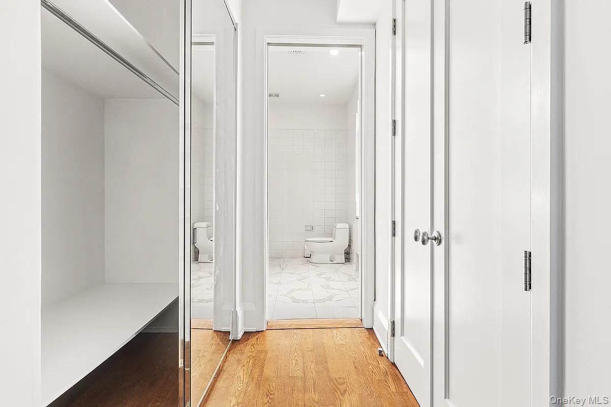 #13 photo, 102 Fulton Street, マンハッタン New York (Manhattan) , NY 10038