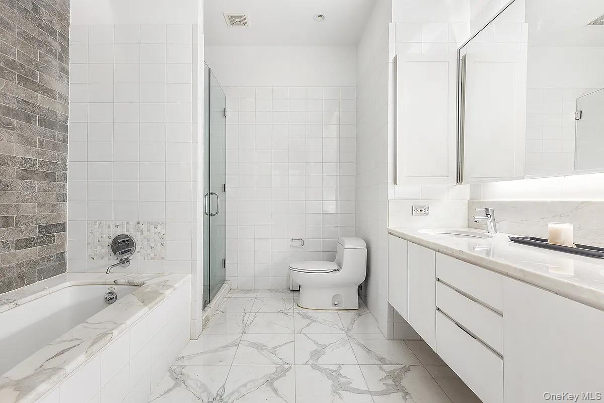 #14 photo, 102 Fulton Street, マンハッタン New York (Manhattan) , NY 10038